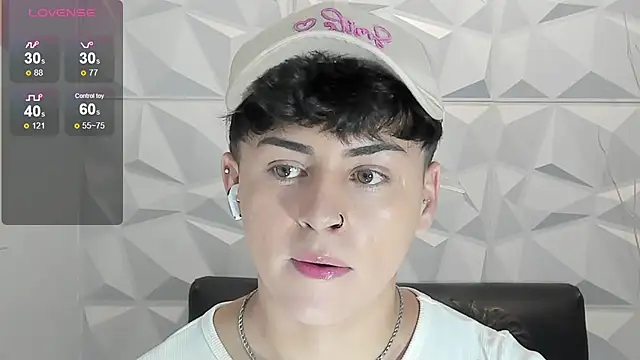 Snapshot of Sam_Daves chatting on 10, 2, 2026 Sam Daves online show from 10, 2, 2026