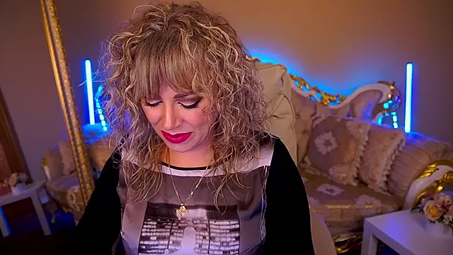 Snapshot of CandyLadyyy chatting on 25, 9, 2025 CandyLadyyy online show from 25, 9, 2025