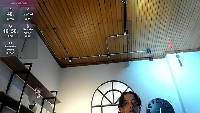 Snapshot of labrinthteasing chatting on 10, 10, 2025 labrinthteasing online show from 10, 10, 2025