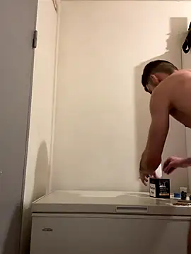 Snapshot of Hugo34bg chatting on 6, 1, 2026 Hugo34bg online show from 6, 1, 2026