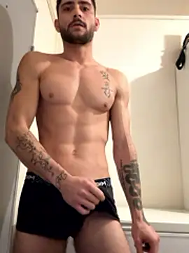 Snapshot of Hugo34bg chatting on 8, 1, 2026 Hugo34bg online show from 8, 1, 2026