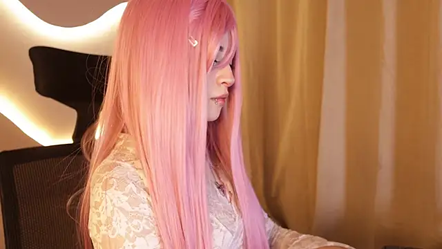 Miyuki wolf online show from 3, 3, 2026