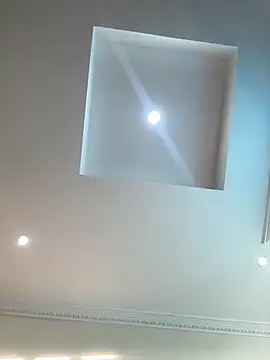 Ivelleee  online show from 3, 12, 2025