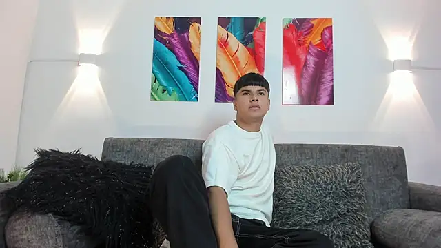 Snapshot of MathewAdams chatting on 19, 3, 2025 MathewAdams online show from 19, 3, 2025