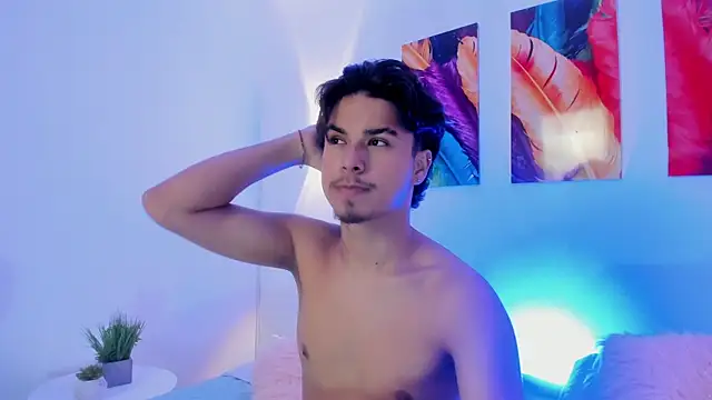 Snapshot of MathewAdams chatting on 11, 9, 2025 MathewAdams online show from 11, 9, 2025