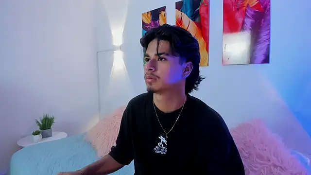 Snapshot of MathewAdams chatting on 22, 9, 2025 MathewAdams online show from 22, 9, 2025