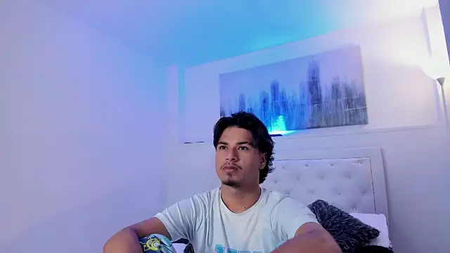 Snapshot of MathewAdams chatting on 3, 10, 2025 MathewAdams online show from 3, 10, 2025