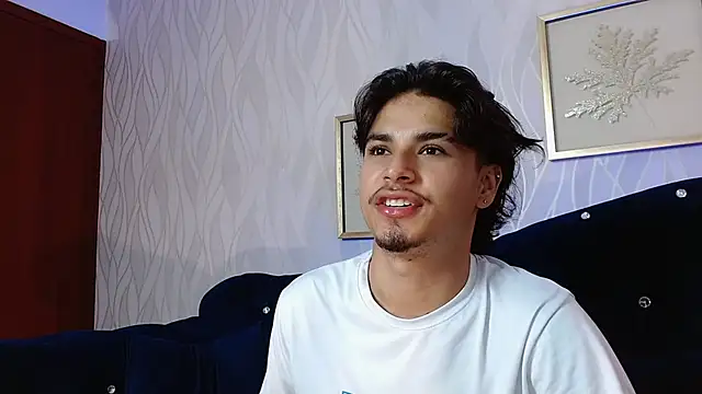 Snapshot of MathewAdams chatting on 10, 10, 2025 MathewAdams online show from 10, 10, 2025