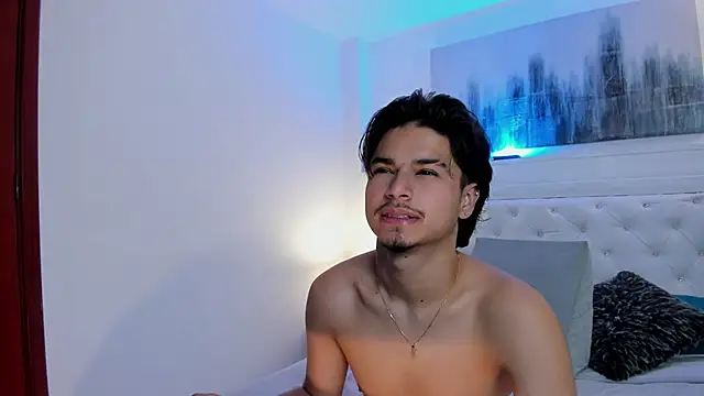 Snapshot of MathewAdams chatting on 23, 10, 2025 MathewAdams online show from 23, 10, 2025