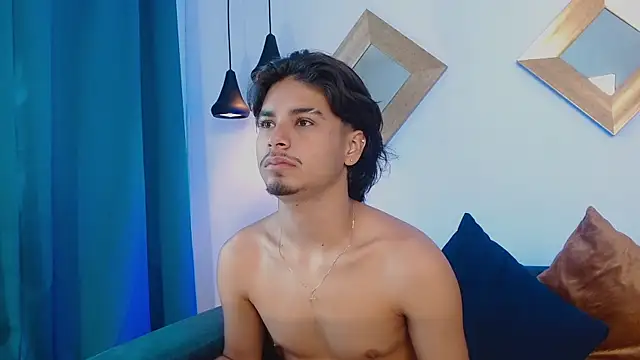 Snapshot of MathewAdams chatting on 4, 11, 2025 MathewAdams online show from 4, 11, 2025