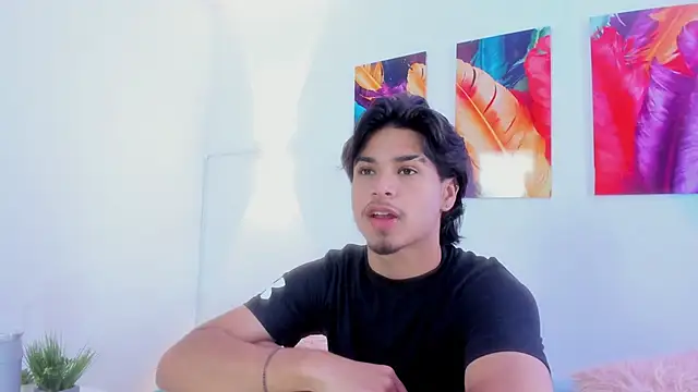 Snapshot of MathewAdams chatting on 22, 11, 2025 MathewAdams online show from 22, 11, 2025