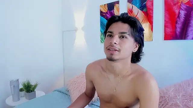 Snapshot of MathewAdams chatting on 4, 12, 2025 MathewAdams online show from 4, 12, 2025