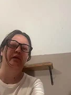 Snapshot of tttttyta chatting on 28, 3, 2026 tttttyta online show from 28, 3, 2026