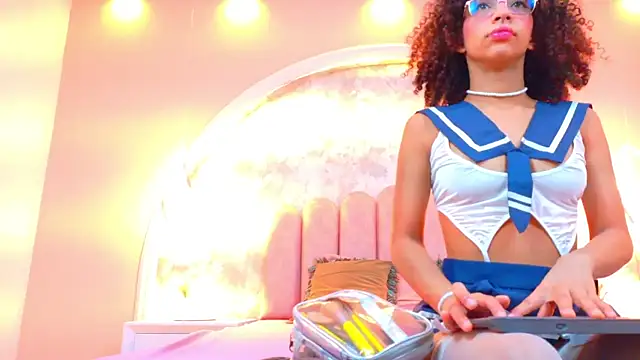 CamilaJohnston online show from 14, 10, 2025