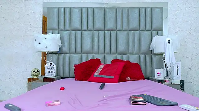 CamilaJohnston online show from 16, 10, 2025