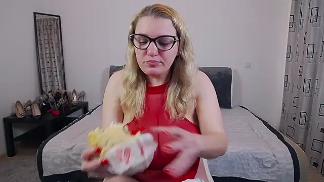 Snapshot of SharronAlexa chatting on 13, 3, 2026 SharronAlexa online show from 13, 3, 2026