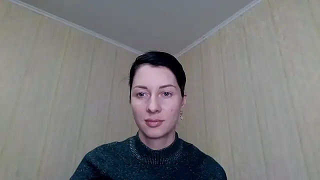 Snapshot of _Black-Panther_ chatting on 12, 9, 2025 Black-Panther online show from 12, 9, 2025