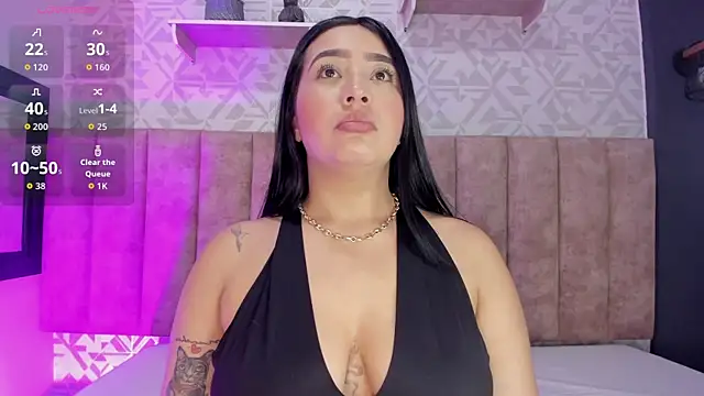 Snapshot of MelinaCruz chatting on 20, 10, 2025 MelinaCruz online show from 20, 10, 2025