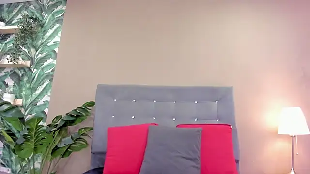 Snapshot of BetsyBennet_ chatting on 1, 4, 2026 BetsyBennet online show from 1, 4, 2026