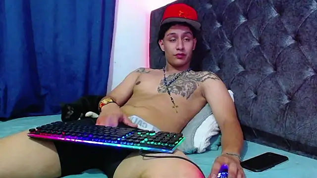 Snapshot of Stone_grey1_ chatting on 23, 2, 2026 Stone grey1 online show from 23, 2, 2026