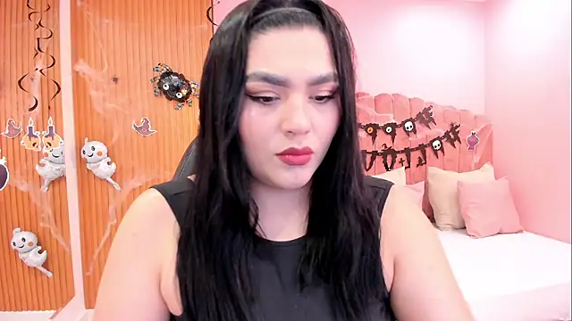 Snapshot of eva_sainnt chatting on 28, 10, 2025 eva sainnt online show from 28, 10, 2025