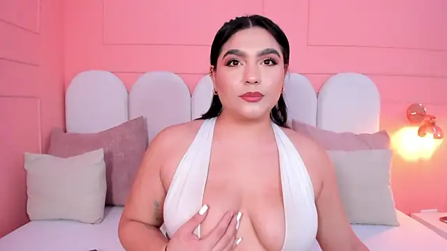 eva sainnt online show from 4, 12, 2025