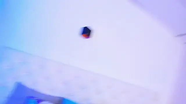 Snapshot of Zaira_Angel chatting on 8, 11, 2025 Zaira Angel online show from 8, 11, 2025