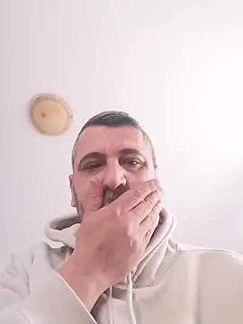 yourflowerpink online show from 19, 12, 2025