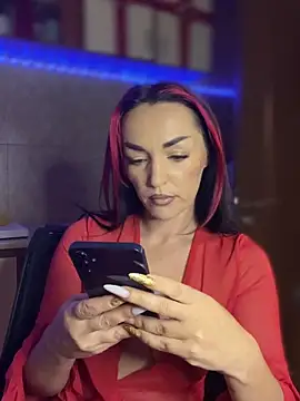 Snapshot of MeganFoxiy chatting on 14, 12, 2025 MeganFoxiy online show from 14, 12, 2025