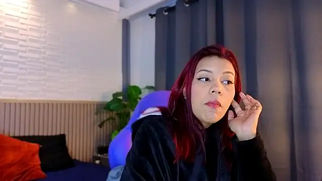 TiffanyWalk online show from 9, 1, 2026