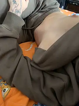 LexieB online show from 27, 10, 2025