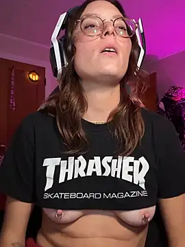 Snapshot of SpaceCowWhore chatting on 2, 10, 2025 SpaceCowWhore online show from 2, 10, 2025