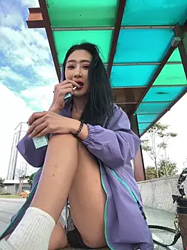 linger-23 online show from 6, 11, 2025