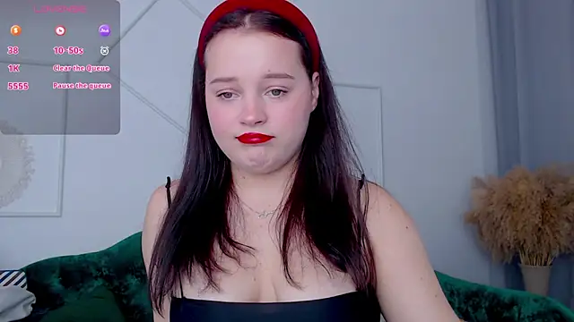 Cute kitty- online show from 1, 10, 2025