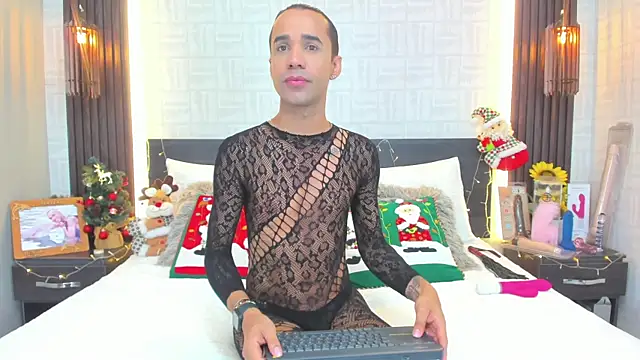 Snapshot of Anghel_Stone chatting on 15, 12, 2025 Anghel Stone online show from 15, 12, 2025