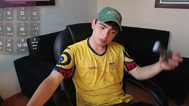 Snapshot of lukeboyce33 chatting on 24, 2, 2026 lukeboyce33 online show from 24, 2, 2026