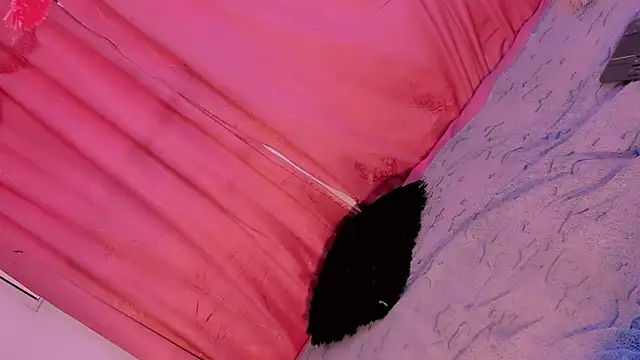 Mariana-ofc online show from 5, 11, 2025