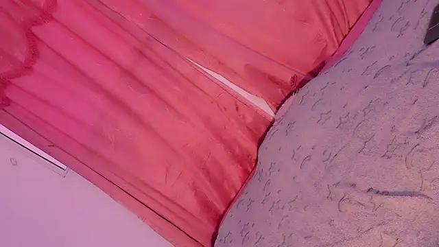 Mariana-ofc online show from 13, 11, 2025