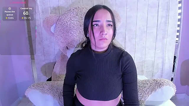 Snapshot of Alice_26_ chatting on 24, 11, 2025 Alice 26 online show from 24, 11, 2025