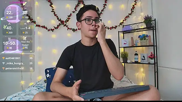 Snapshot of Danny-Swift13 chatting on 20, 3, 2025 Danny-Swift13 online show from 20, 3, 2025