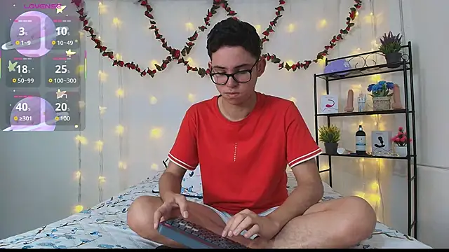 Snapshot of Danny-Swift13 chatting on 21, 3, 2025 Danny-Swift13 online show from 21, 3, 2025