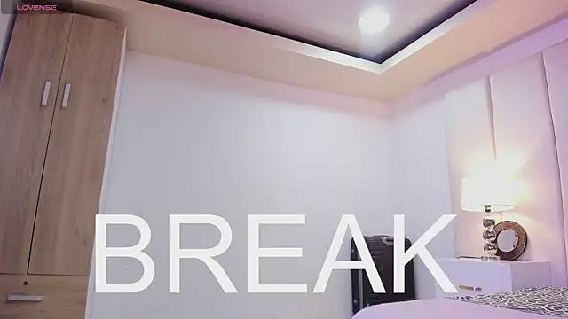 Snapshot of princesssammy2 chatting on 19, 3, 2025 princesssammy2 online show from 19, 3, 2025