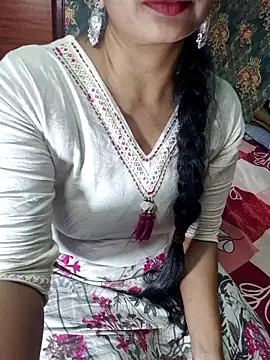Snapshot of Shalini_telugu09 chatting on 7, 3, 2026 Shalini telugu09 online show from 7, 3, 2026