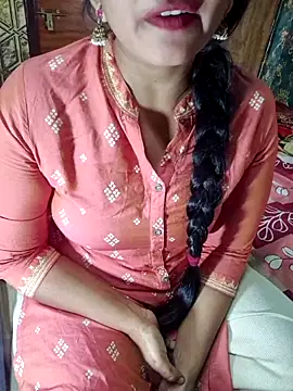 Snapshot of Shalini_telugu09 chatting on 10, 3, 2026 Shalini telugu09 online show from 10, 3, 2026