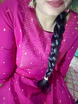 Snapshot of Shalini_telugu09 chatting on 30, 4, 2026 Shalini telugu09 online show from 30, 4, 2026
