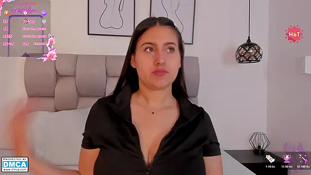 Snapshot of Hanna_Evans__ chatting on 2, 11, 2025 Hanna Evans online show from 2, 11, 2025