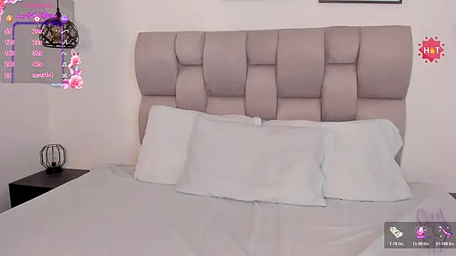 Snapshot of Hanna_Evans__ chatting on 20, 11, 2025 Hanna Evans online show from 20, 11, 2025