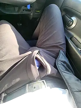 Snapshot of ikeike-kun chatting on 5, 3, 2026 ikeike-kun online show from 5, 3, 2026