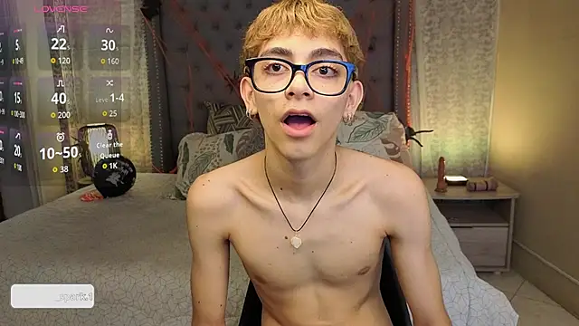 Snapshot of Matty_Sparkk chatting on 28, 10, 2025 Matty Sparkk online show from 28, 10, 2025