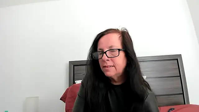 peachgoddess online show from 26, 11, 2025